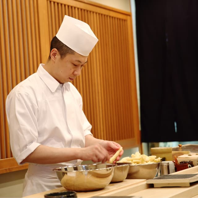 Sushi Hidetaka: Hokkaido Seafood with Edo-mae Craft