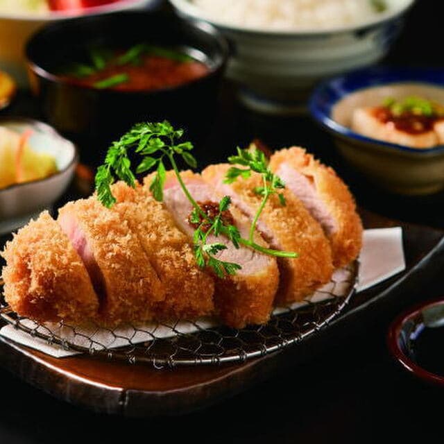 Yama Botan: Low-Temperature, Triple-Fried Tonkatsu
