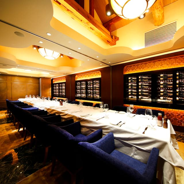 BENJAMIN STEAK HOUSE Kyoto: New York Dry-Aged Steakhouse
