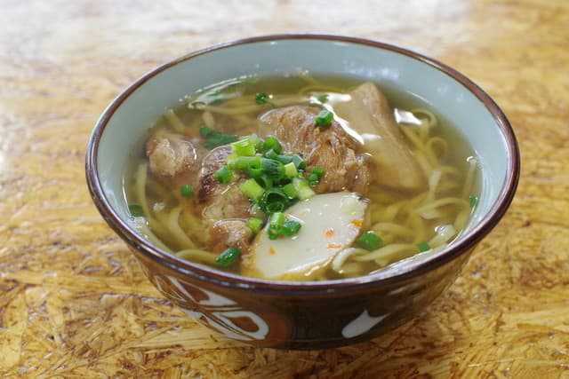 Yunami Sakashita ten: House-Made Okinawa Soba Noodles
