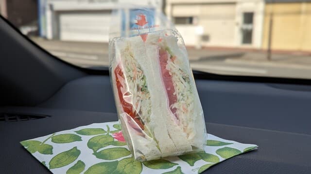 sandria Honten: 24-hour takeaway sandwiches