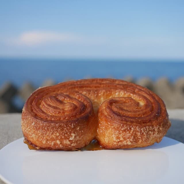 Aigues Vives: Wood-Fired Artisan Bakery