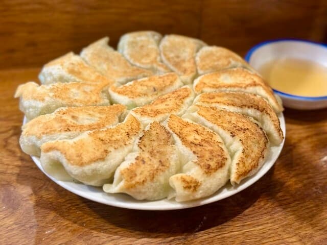 Kirin: Handmade Gyoza and Chinese Plates
