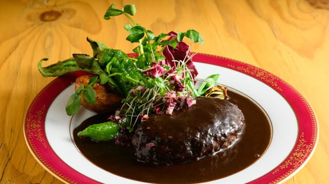 Univers S.: Refined Japanese-Style Western Cuisine