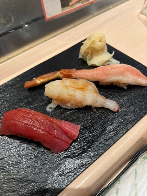 Sapporo Uogashi 57 Ban Sushi: Airport Standing Sushi Bar