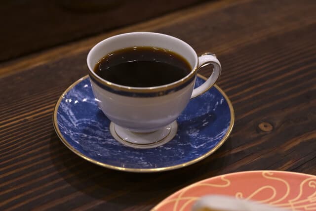 Chatei Hatou: Classic Hand-Drip Kissaten Coffee