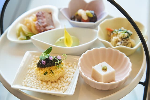 The Imperial Viking Sal: Japan's First Buffet Restaurant