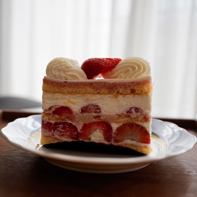 AIGRE DOUCE: Acclaimed French Pâtisserie