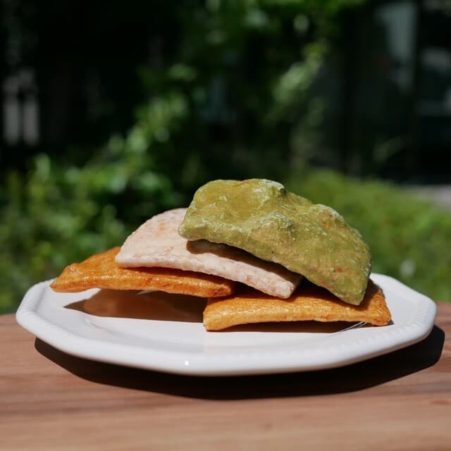 Kikumi Senbei Sohonten: Traditional Hand-Baked Senbei