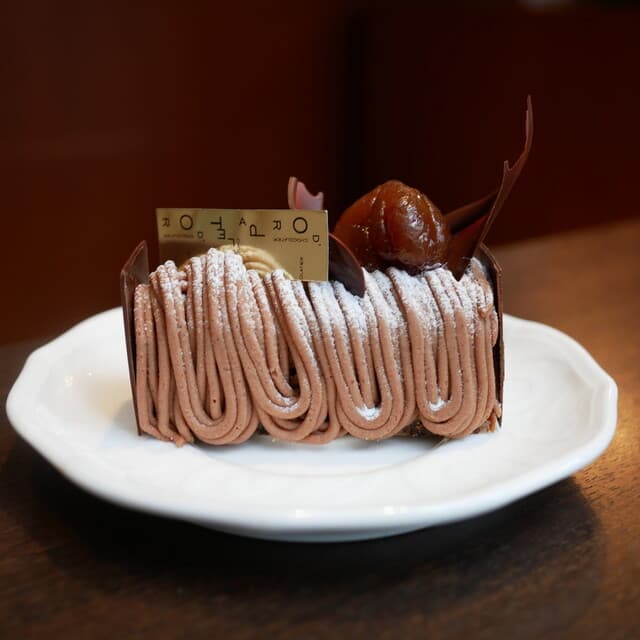 Chocolatier Palet d'Or Tokyo: Bean-to-Bar Desserts & Parfaits