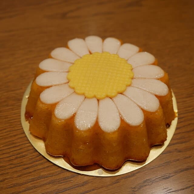 HOLLANDISCHE KAKAO-STUBE Shinjuku isetan ten: Authentic German Baumkuchen