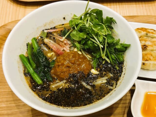T's Tantan: Wholly Vegan Ramen