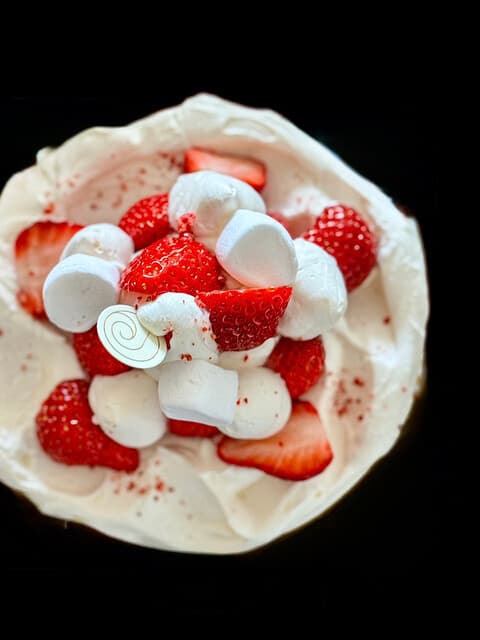 Patisserie Ryoko: Exquisite Seasonal Cakes for Takeaway