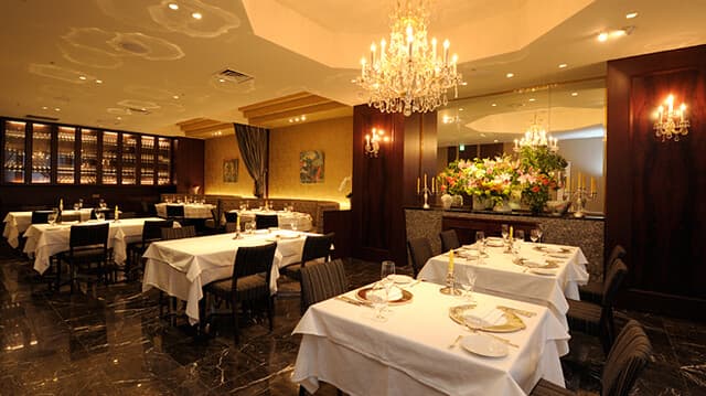 Ginza Habsburg Feilchen: Authentic Austrian Cuisine