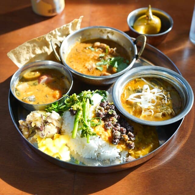 BLOCK HOUSE Suiyou Curry: Creative Wednesday-Only Curry