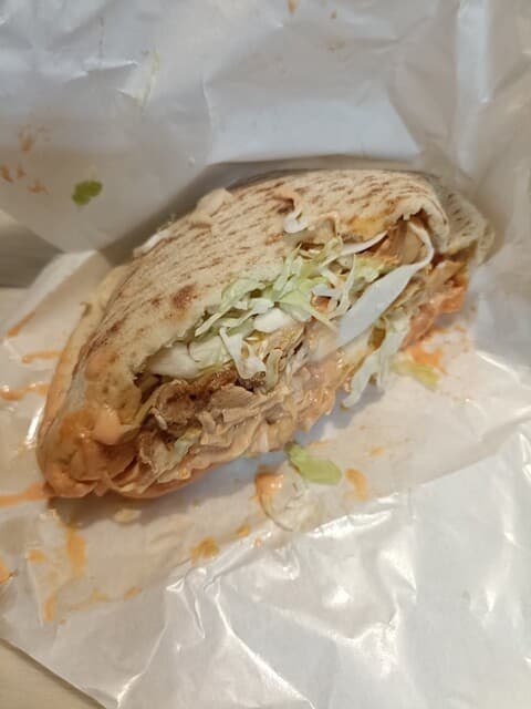REIS KEBAB Shinjuku ten: Cheap and Fast Doner Kebab