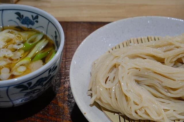 Tokusen Hiyamugi Kiwadachi: Freshly Made Hiyamugi Noodles