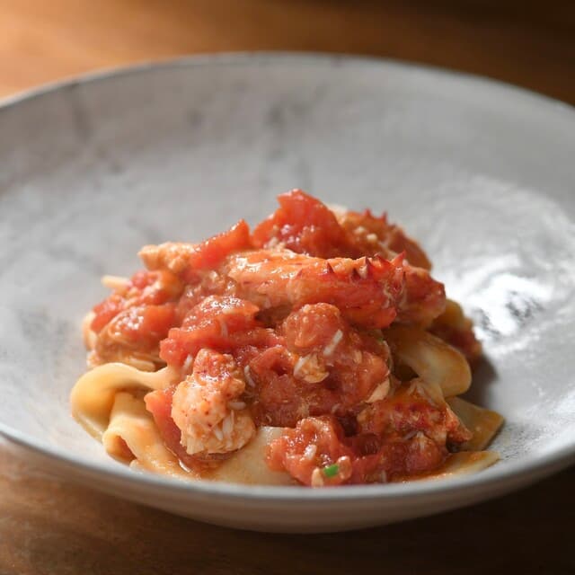 commedia: Ingredient-Focused Italian Pasta