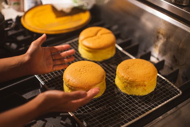 Ufufu Shirokanedai: Gluten-Free Taiwanese Castella