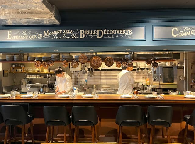 le bistrot des bleus: Modern French Bistro Fare