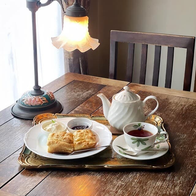 GOSPEL: Classic British Scones and Tea