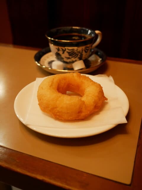 Rokuyosha Coffee Ten: A Classic 1950s Kyoto Kissaten