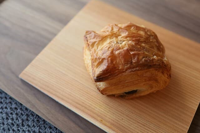 Nakagawa Komugiten: Artisan Bakery with In-House Milled Flour
