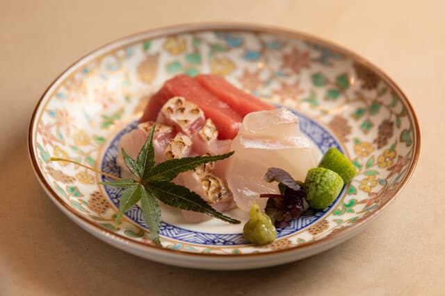Tachinomi Sharp: Refined Izakaya Fare, Standing Room Only