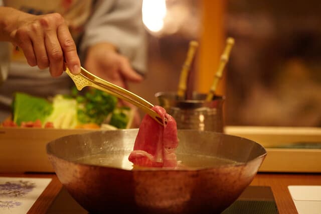 Pontocho Shabushabu Sukiyaki Kiraku: High-End Wagyu Courses