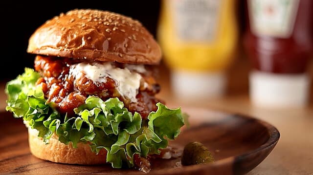 The WAGYU BURGER by PANGA: Premium A5 Wagyu Burgers