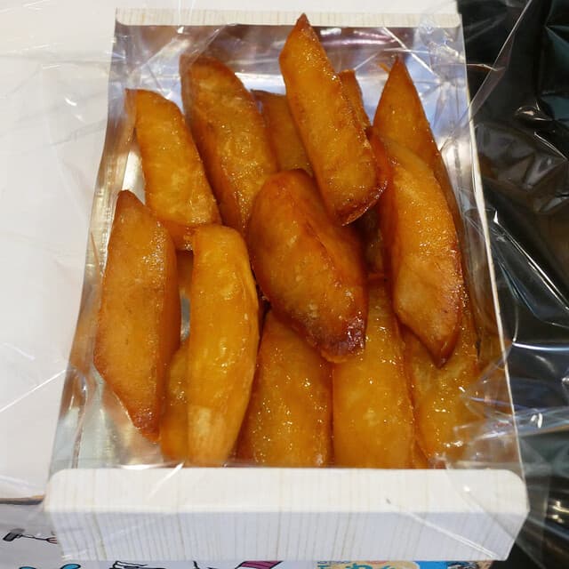 Shima Ya Honten: Classic Osaka Sweet Potato Snacks