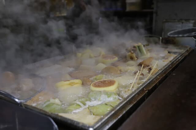 Kantodaki Kikuya: Classic Osaka Oden Counter