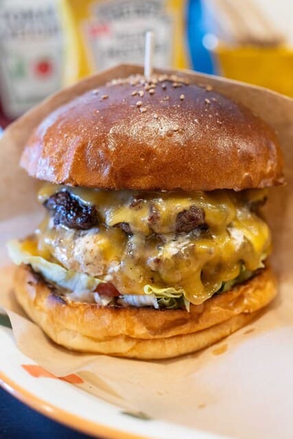 Nick & Renée Toyonaka Honten: Premium Wagyu Burgers