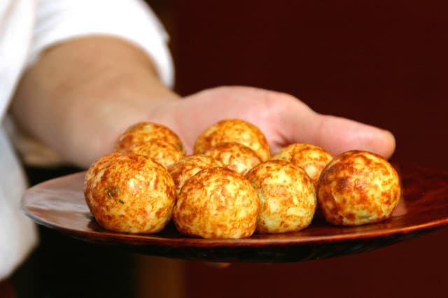 Takoriki: Refined Dashi Takoyaki and Wine