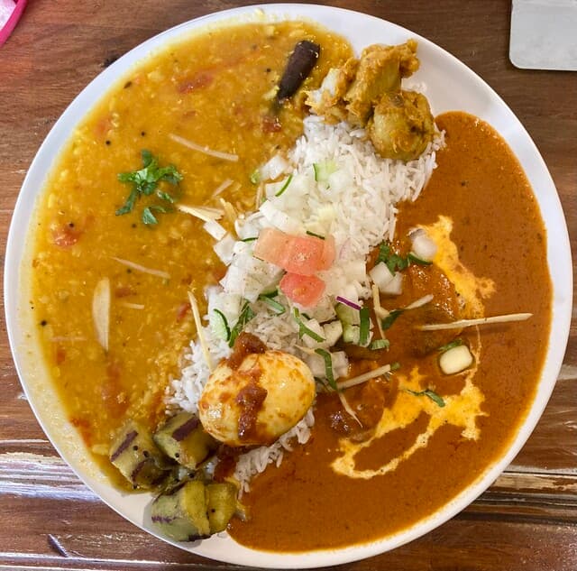 Ganesh N: Daily Rotating Curry Plates