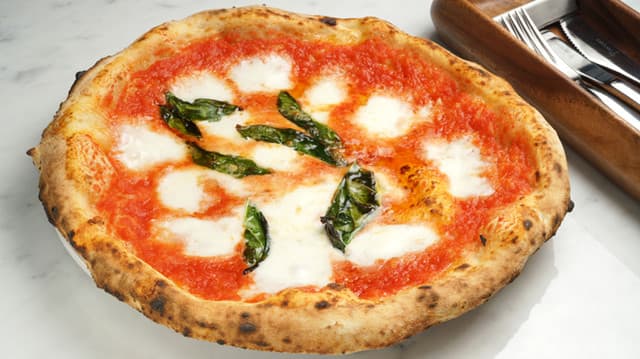 PIZZERIA NAPOLETANA ASSO DA YAMAGUCHI at Nakazaki-cho: Award-Winning Neapolitan Pizza