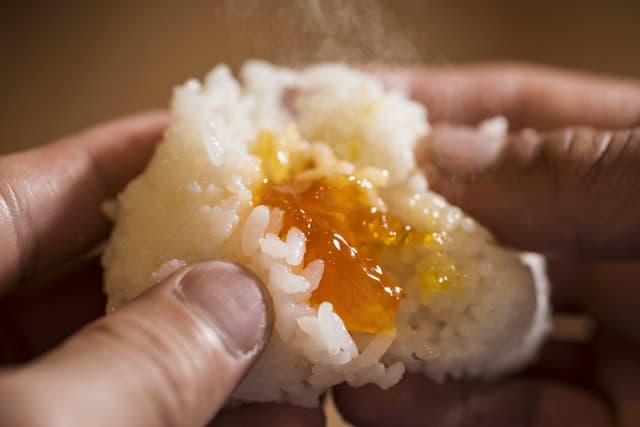 Onigiri Ryu: Late-Night Onigiri and Oden Bar