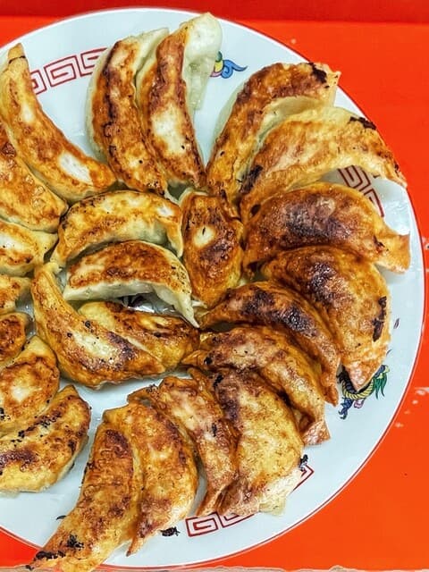 Shin Chan: Legendary Pan-Fried Gyoza