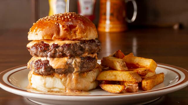HYOE'S BURGERS + FRIES: Kobe Burgers with a Japanese Twist