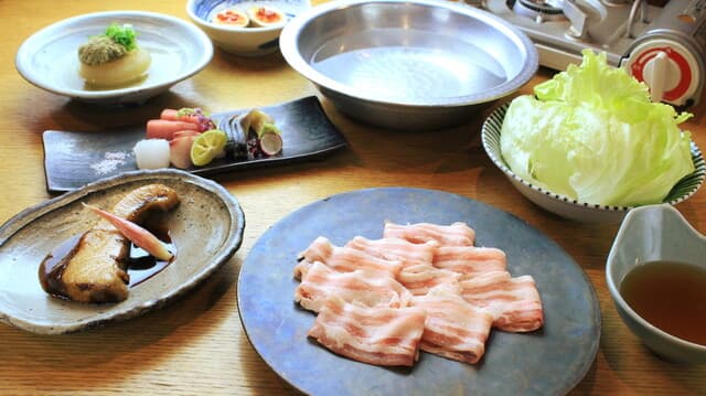 Sugino Azabujuban Shin oomiya ten: Refined Izakaya Fare