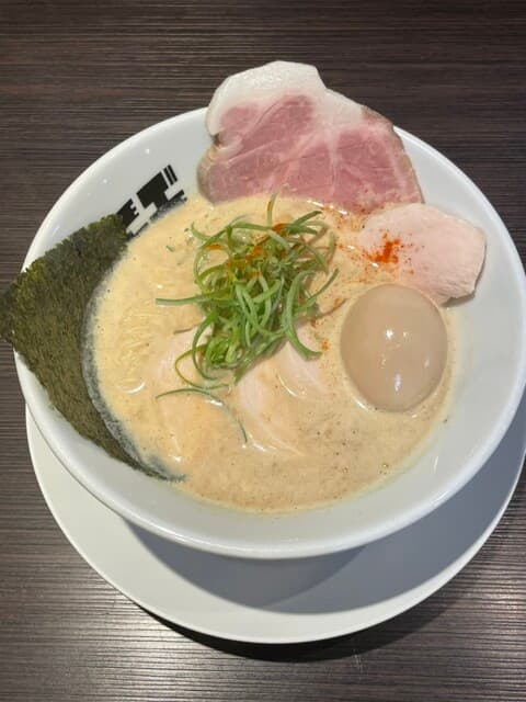 Ramen Torikaji Ippai: Chicken-Focused Ramen