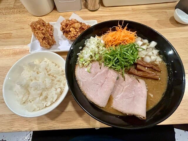 Menya K: Acclaimed Tsukemen and Ramen