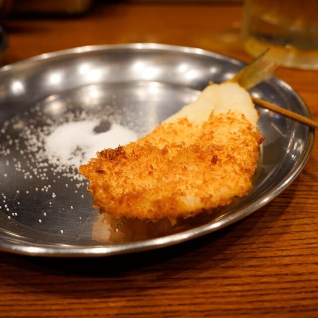 Kushi Katsu Hitokuchi: Refined Seafood Skewers