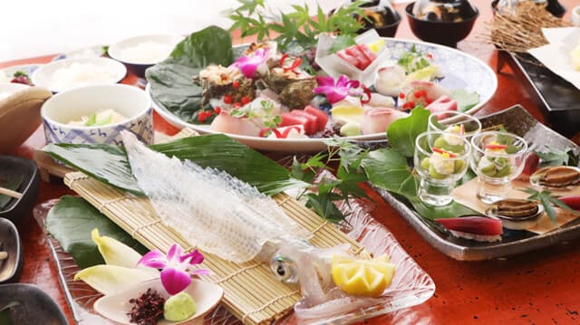 Kawa Taro Nakasu Honten: Live Squid Sashimi
