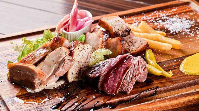 Nomuka + cafe: Italian-Japanese Izakaya