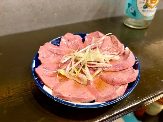 Motsuyaki Teshimaya: Fukuoka-Style Offal Skewers