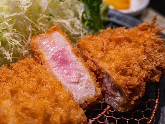 Kurobuta Tonkatsu Kuromatsu: Premium Black Pork Cutlets