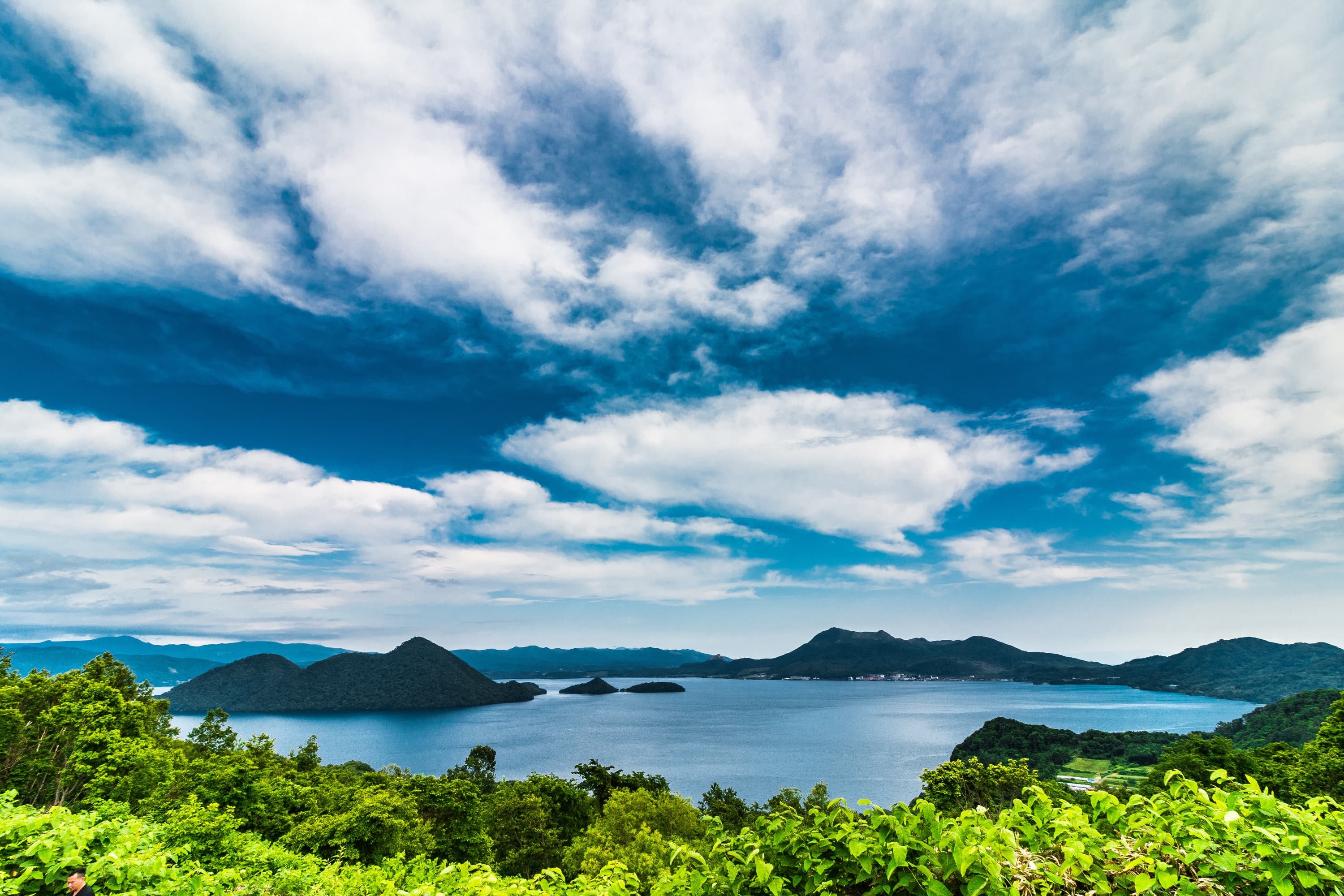 Lake Tōya cover image