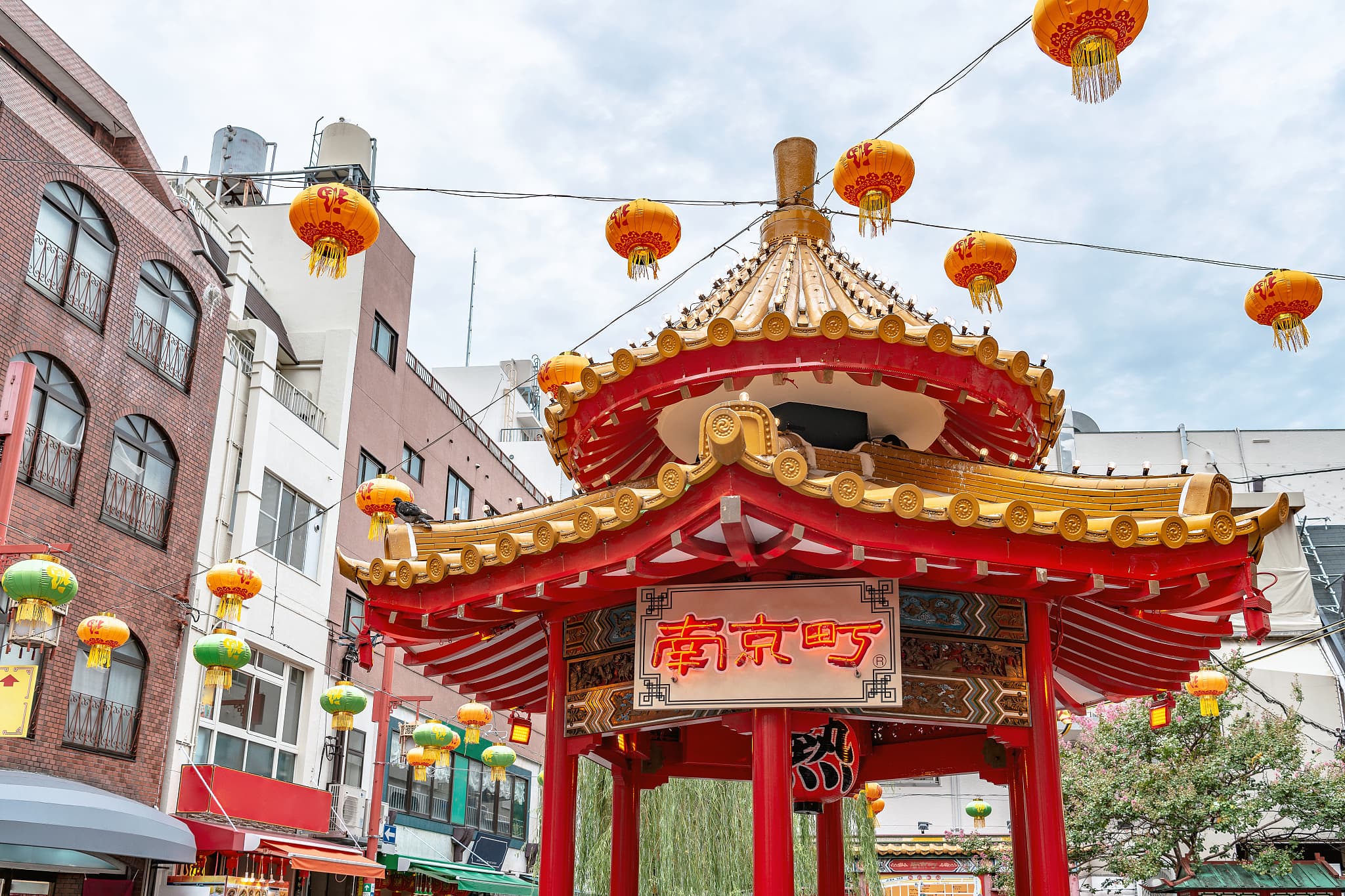 Kobe Chinatown (Nankinmachi)