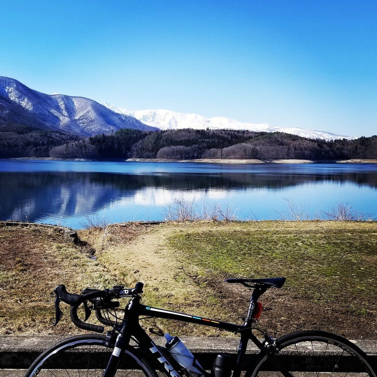Aoki Lake
